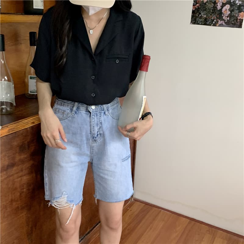 黒シャツ クールカジュアル半袖開襟シャツ
