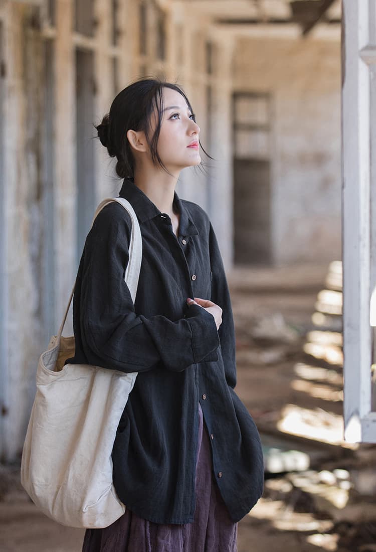黒シャツ シワ加工リネンゆったりシャツ