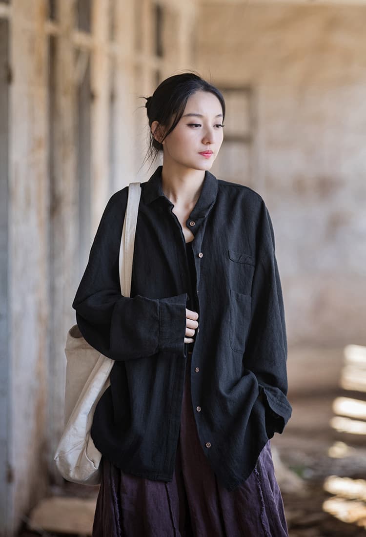 黒シャツ シワ加工リネンゆったりシャツ