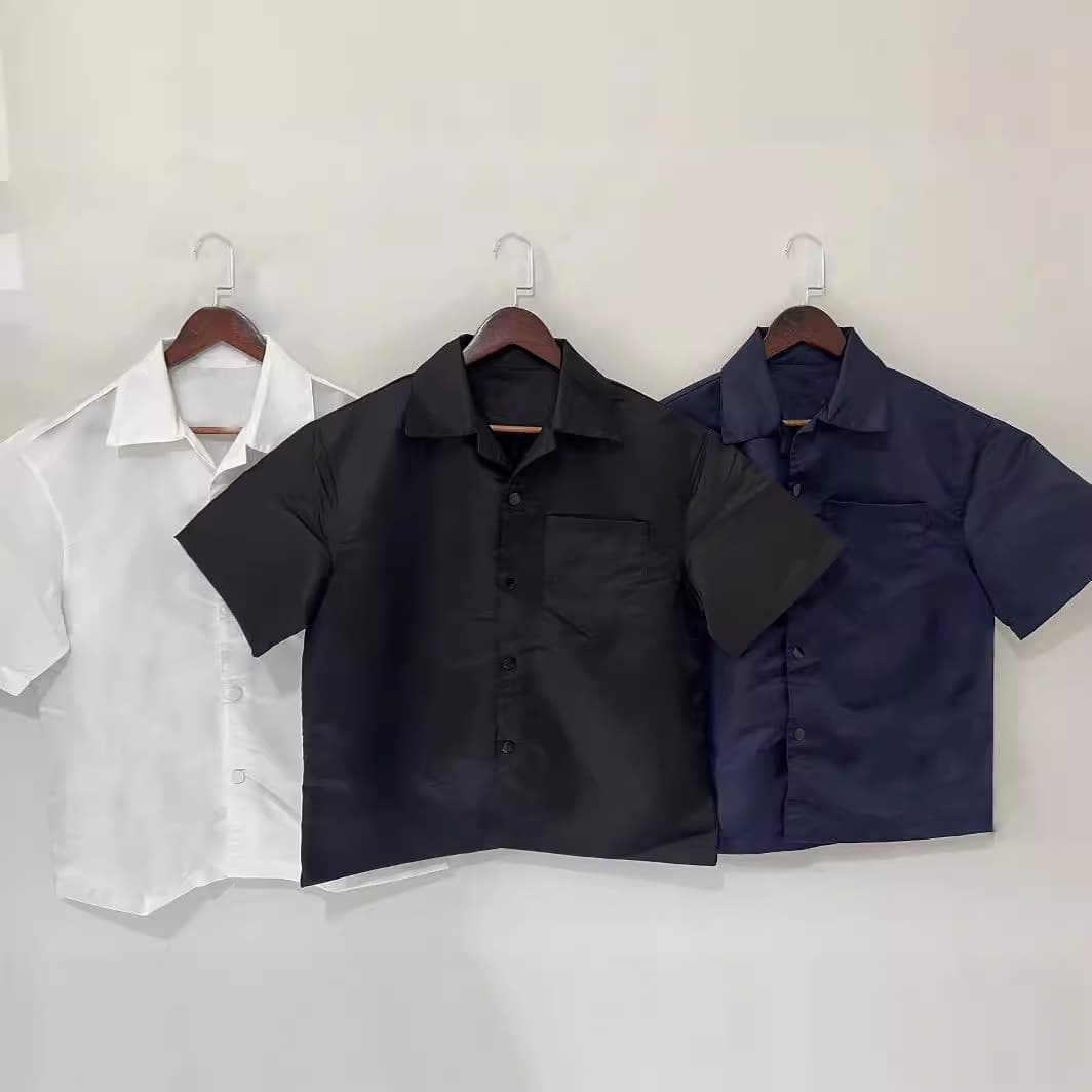 黒シャツ オーバーサイズ シンプル ワイドシャツ