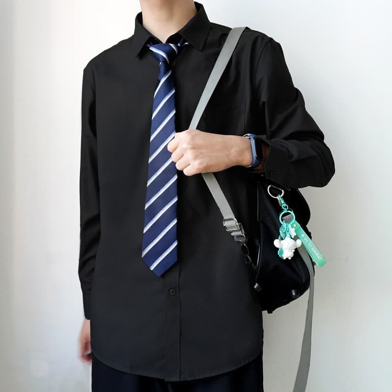 黒シャツ クラシカルビジネスシャツ