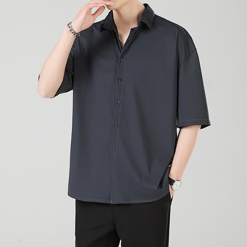 黒シャツ クールリラックス五分袖シャツ