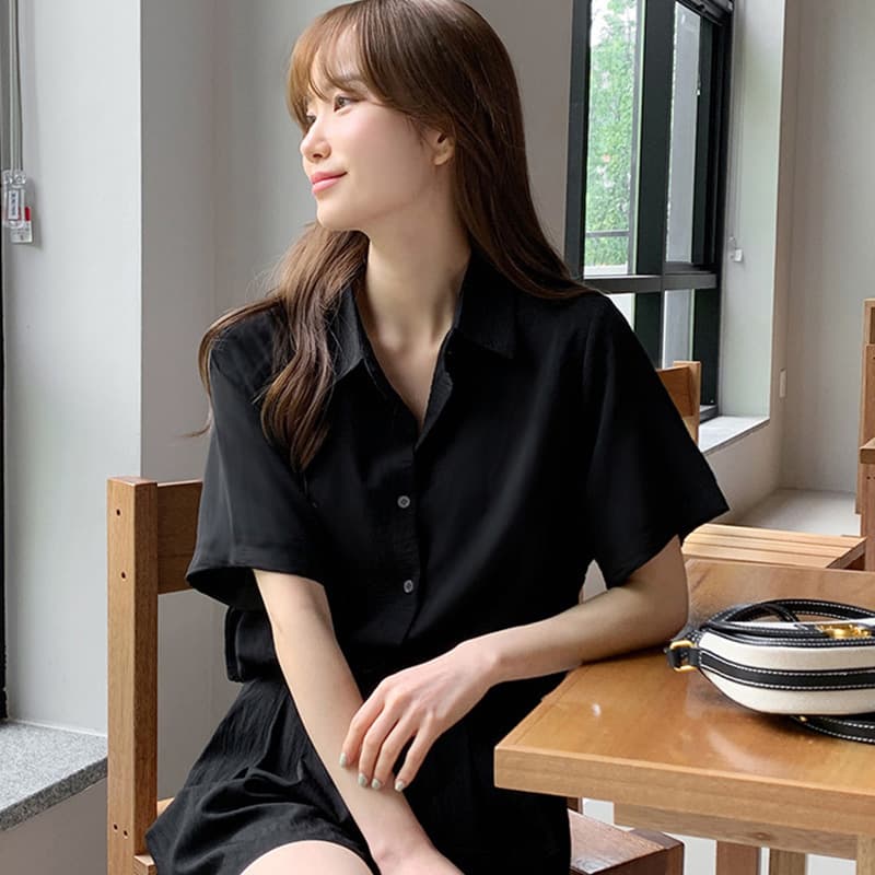 黒シャツ シンプル優美なシャツワンピース