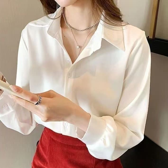 黒シャツ シンプルルーズシャツ