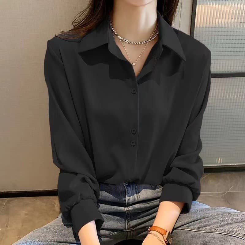 黒シャツ シンプルルーズシャツ