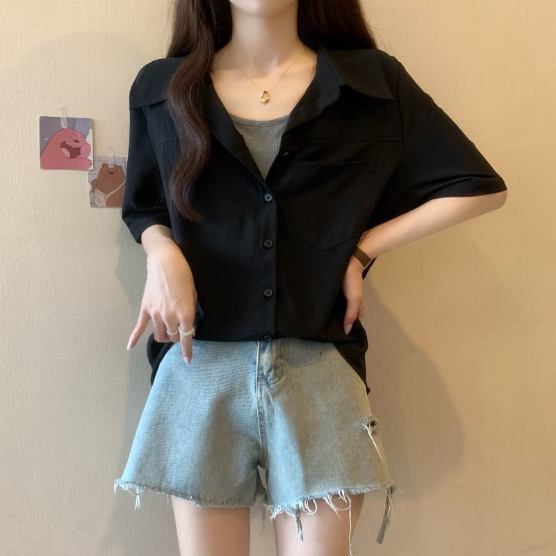 黒シャツ オーバーサイズ シアーシャツ