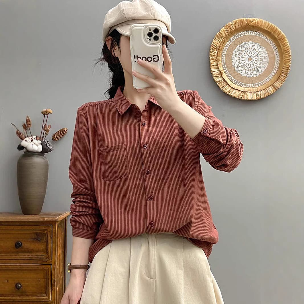 黒シャツ 細ストライプ柄シャーリングコットンシャツ