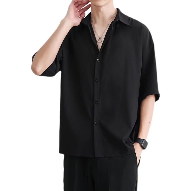 黒シャツ ドレープ感抜群 シャツ