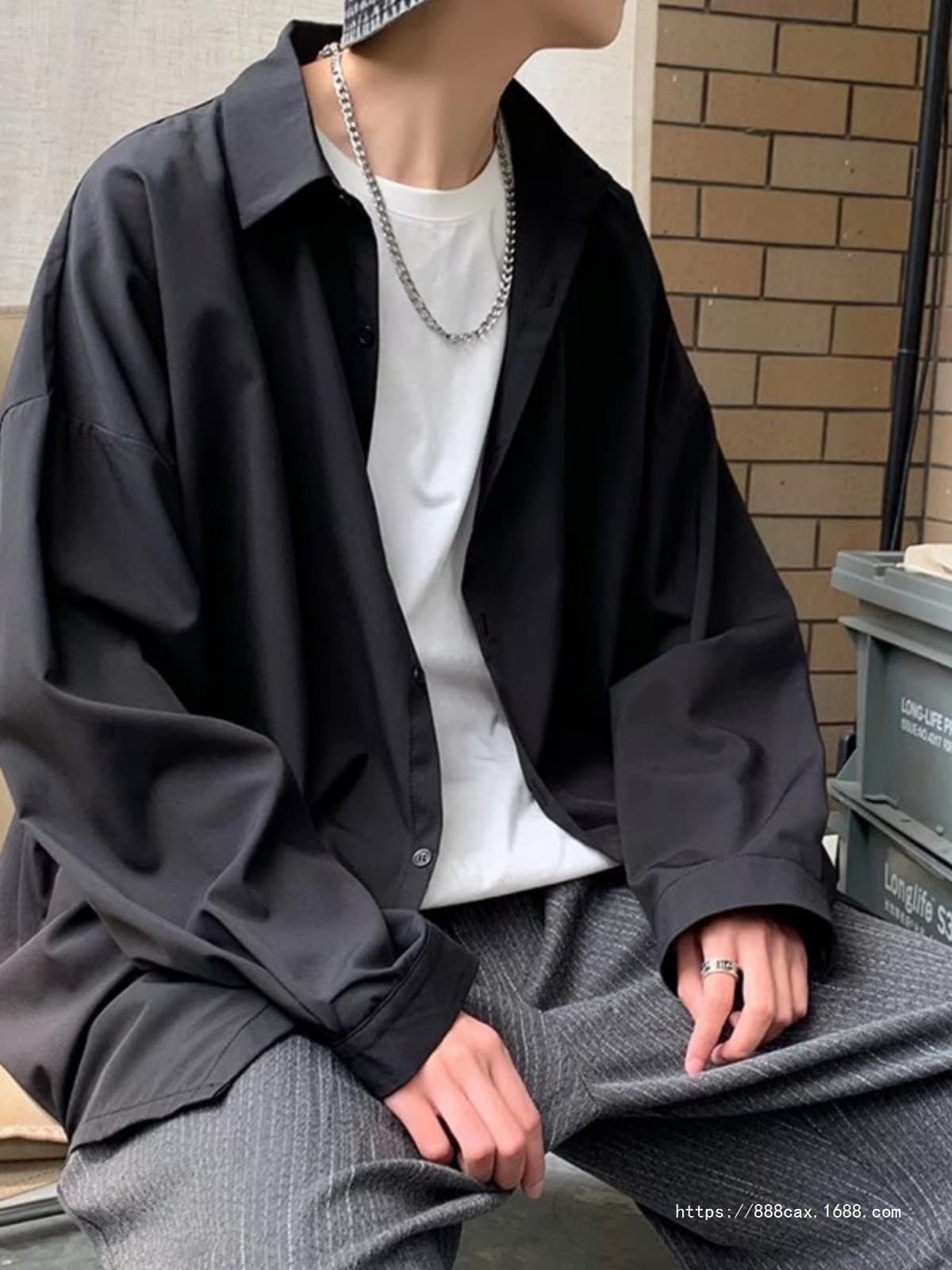 黒シャツ シンプル ゆるシルエット シャツ