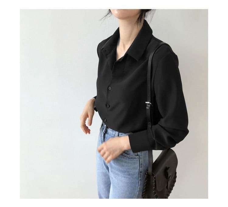 黒シャツ なめらかドレープベーシックシャツ