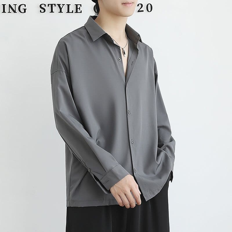 黒シャツ ゆったりシルエット 上質シャツ